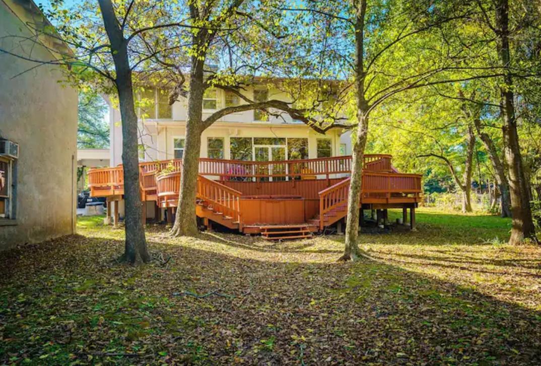 Bed and Breakfast Historic Mitchell House Sulphur Springs Esterno foto